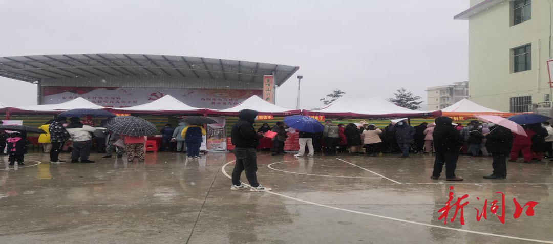 洞口县竹市镇：务工致富春行早，春风送岗暖人心