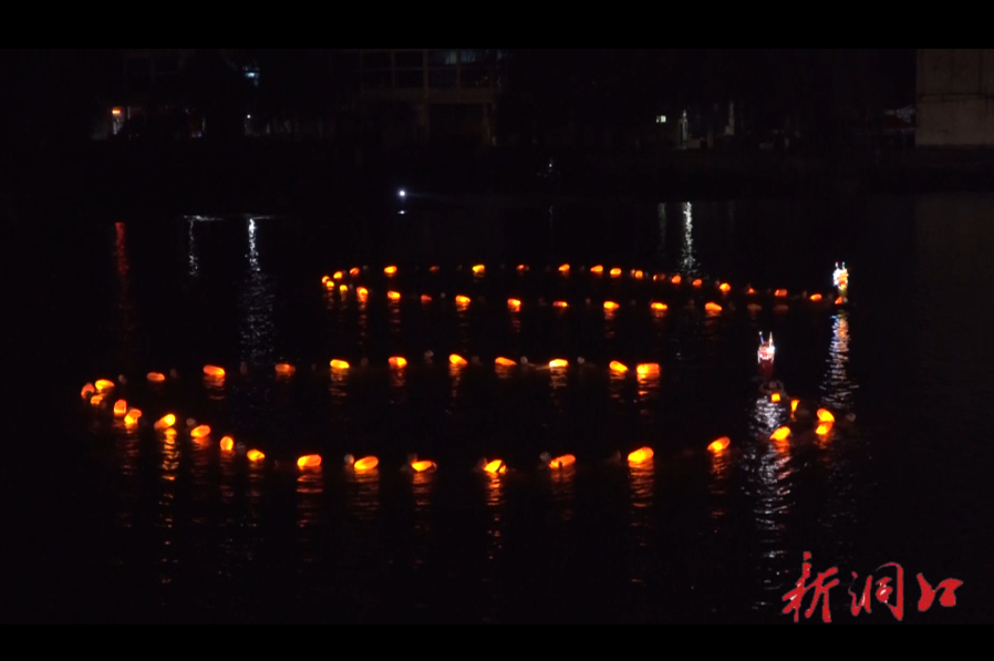 洞口：“夜光龙”巡游闹端午