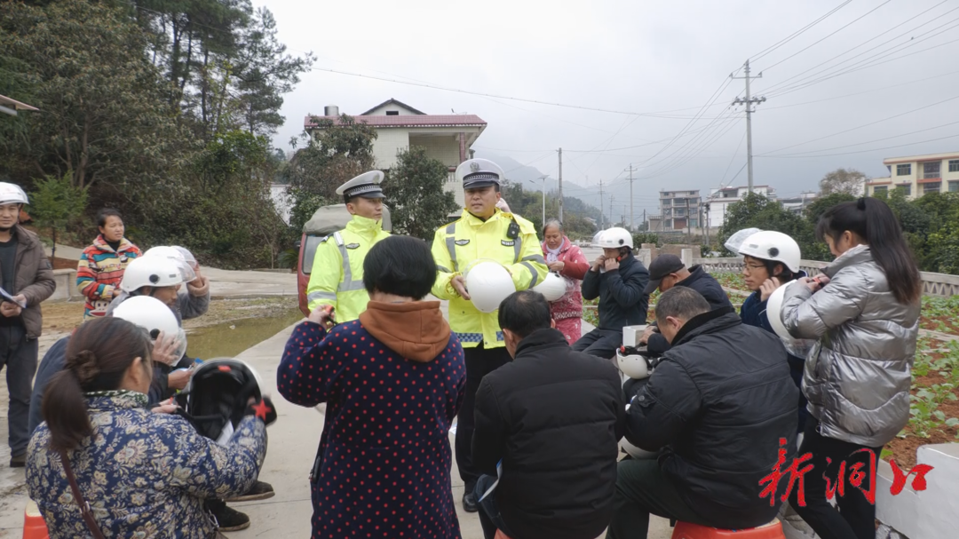 洞口县公安交警大队荣获邵阳市先进单位称号