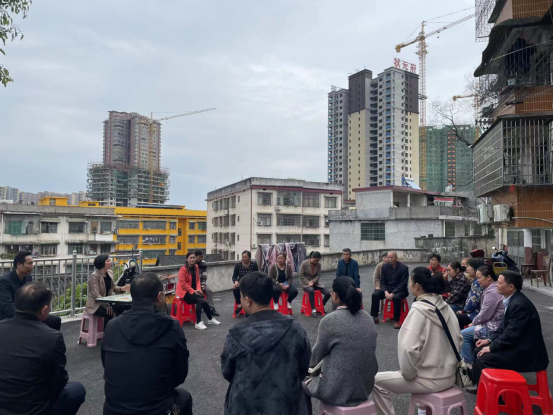 县文旅广体局：“主题党日”进小区   助力“六零”创建