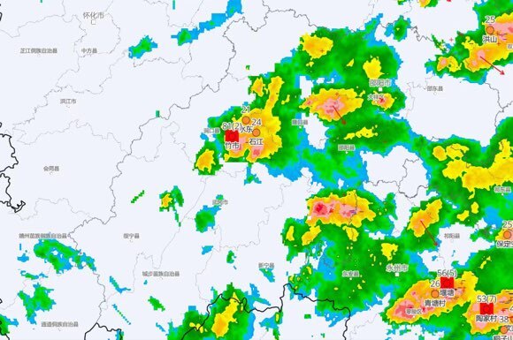 今起三天#湖南中南部有阵雨雷阵雨#，#高考外语考试期间湘中南或有雷电#，9至11日湖南中北部需注意应对晨雾不利！