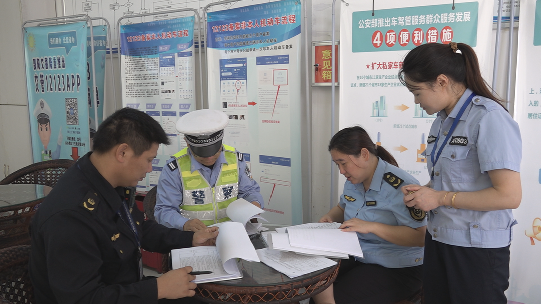 县公安局交警大队 县市场监督管理局联合开展交通顽瘴痼疾整治检查行动
