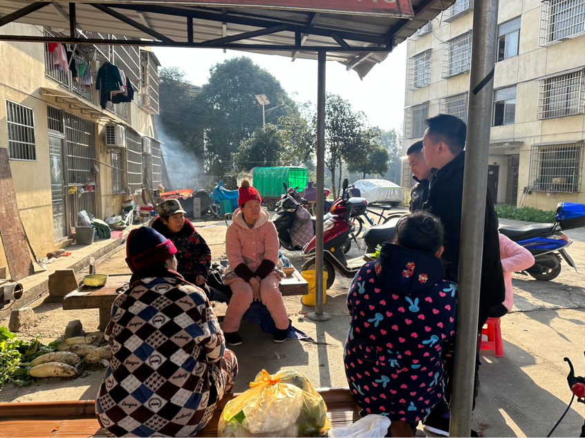 岩山镇双龙村：防范电信诈骗 构建平安乡村