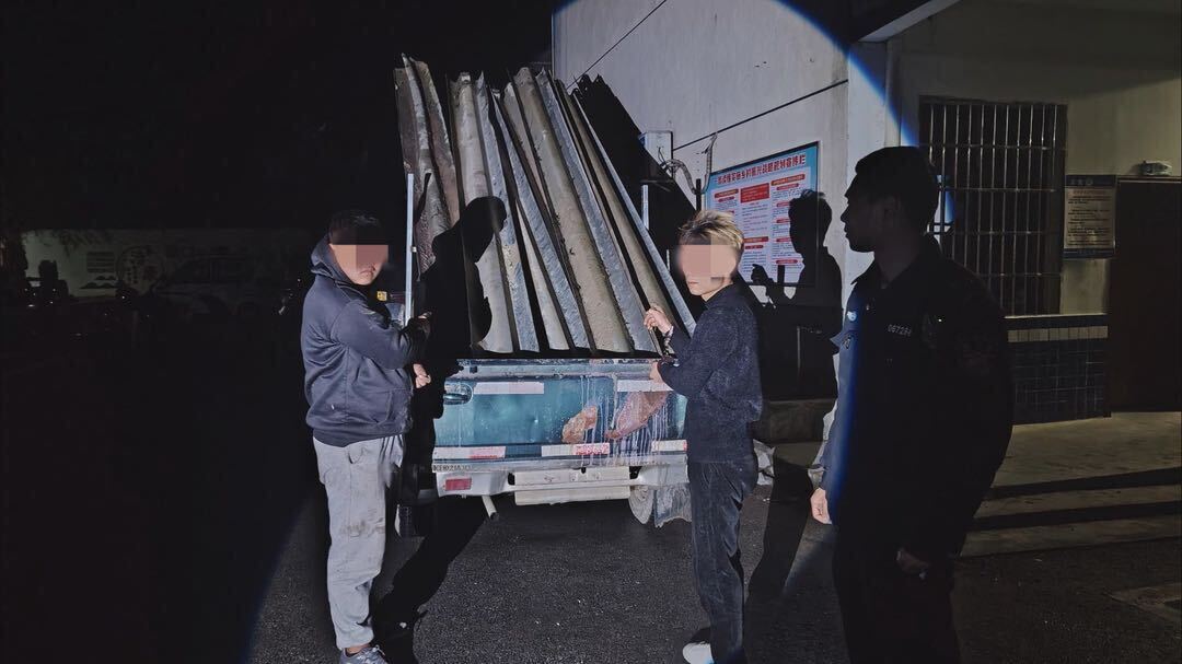县公安局醪田派出所查获一起盗窃公路护栏案