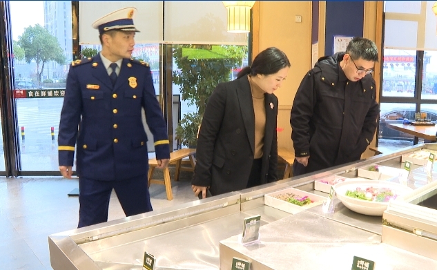 毛超林检查县城部分企业安全生产工作