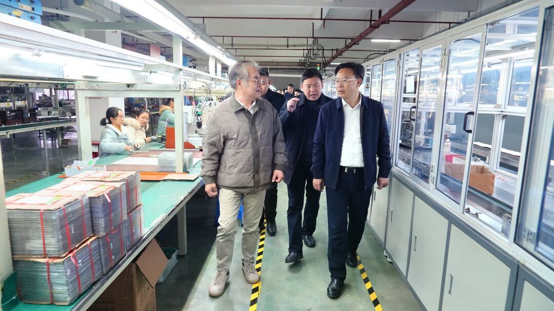 吴韬调研重点企业和重点项目复工复产