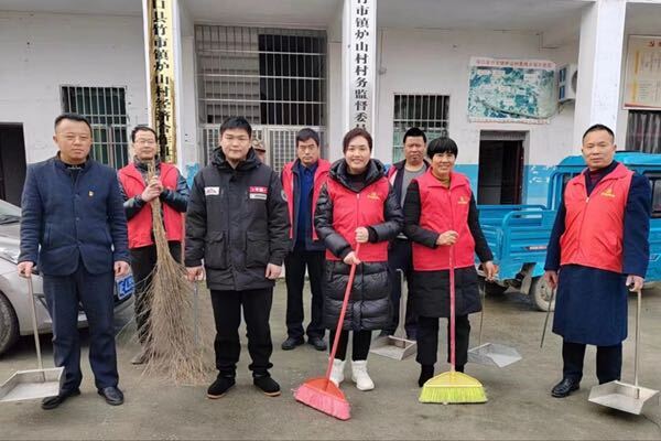 竹市镇：持续开展环境卫生综合整治 共建和谐美丽家园