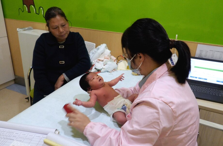 洞口：新生儿疾病免费筛查 把好人生健康第一关