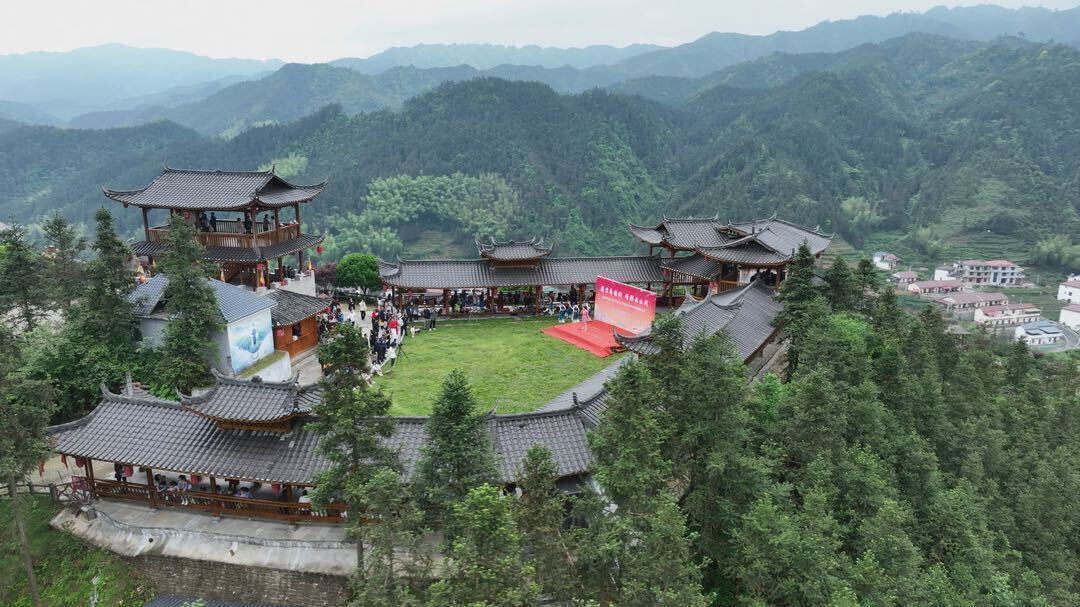 洞口：文化艺术进景区 文旅融合促发展