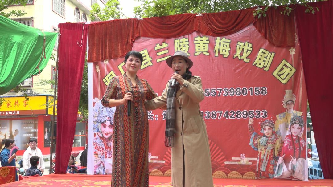 洞口县：弘扬戏曲文化 义演与民同乐