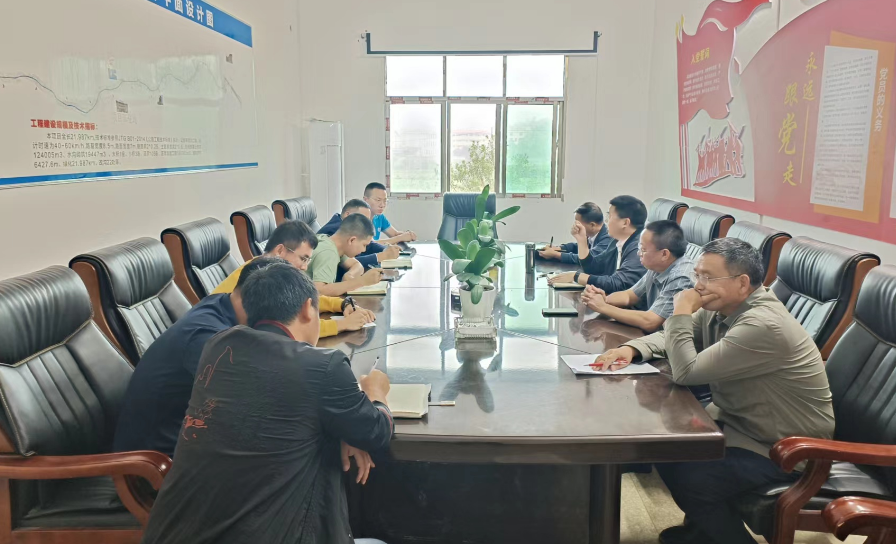 胡小革调度G356黄高公路改建项目建设(图3)