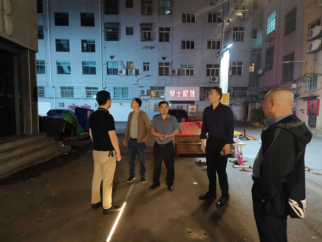 静夜守护  护航高考——县文旅广体局夜间巡查文化娱乐场所
