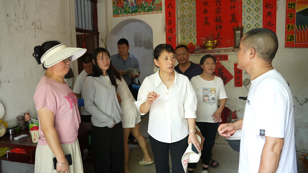 洞口：无障碍改造项目验收 让残疾人生活更便利(图3)