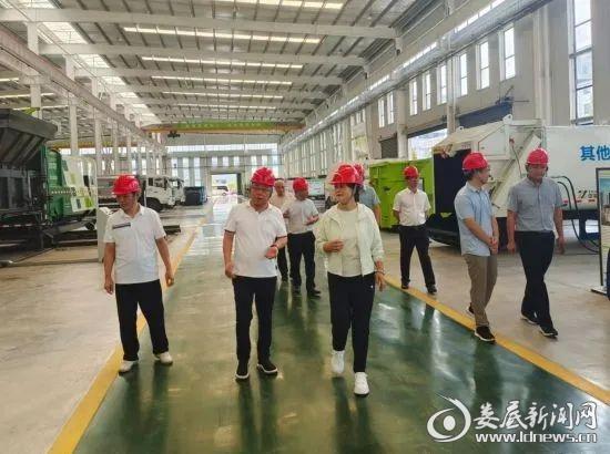 娄底经开区：“两重”“两新”送解优走深走实