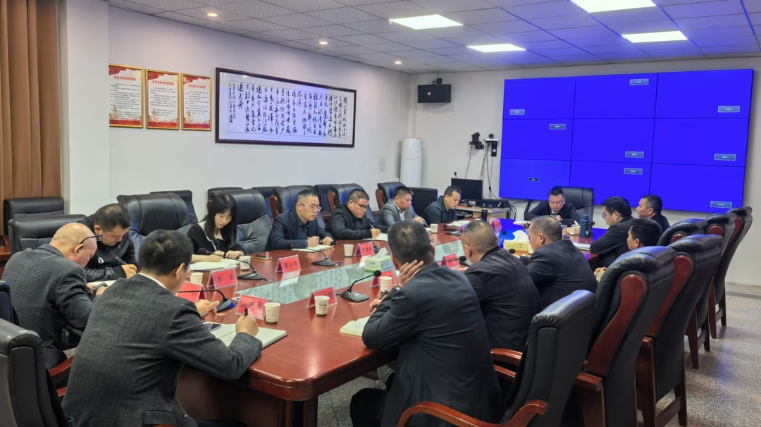 许治国到花古街道、文昌街道、雪峰街道调研当前重点工作(图2)