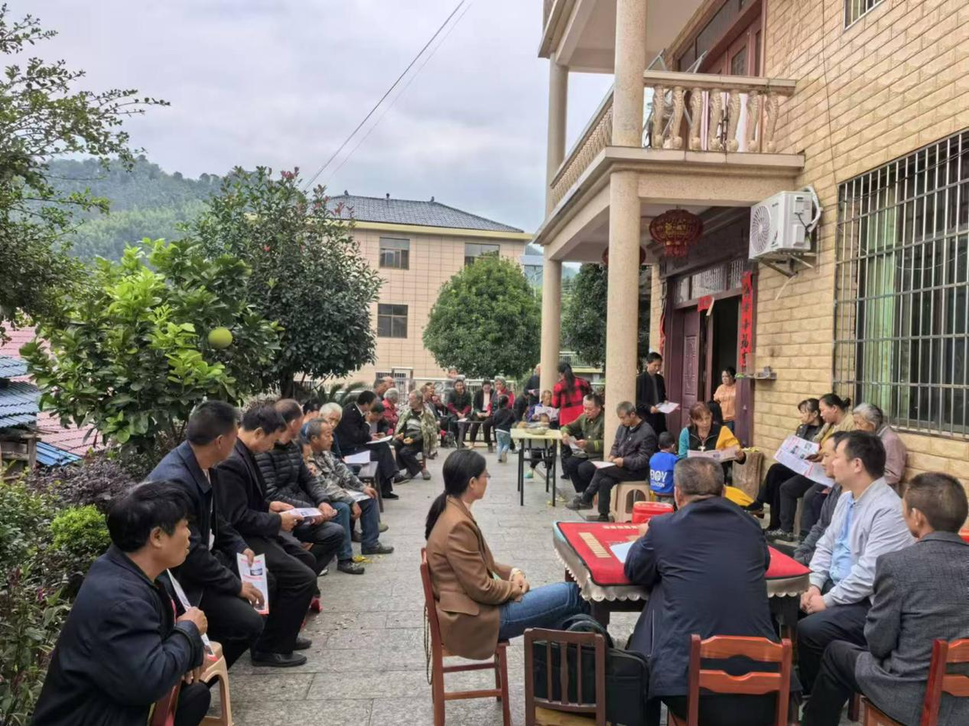 “强信心、重担当、敢作为、塑形象”——罗溪瑶族乡：推动重点工程建设 加快文旅融合发展