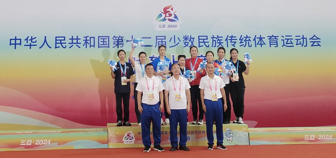 县文旅广体局：表扬民族射弩项目优秀教练员和运动员 让“体育+民族”更出彩