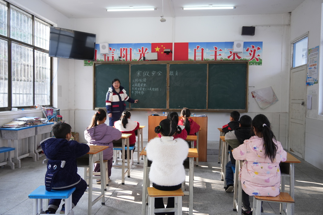 “最美乡村教师”刘玉玲：平凡筑最美 大爱铸师魂