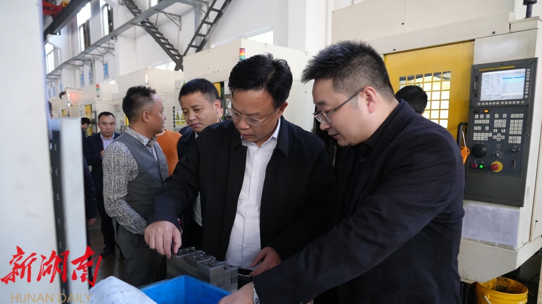 吴韬率队赴江苏开展精准招商深化先进装备制造领域合作