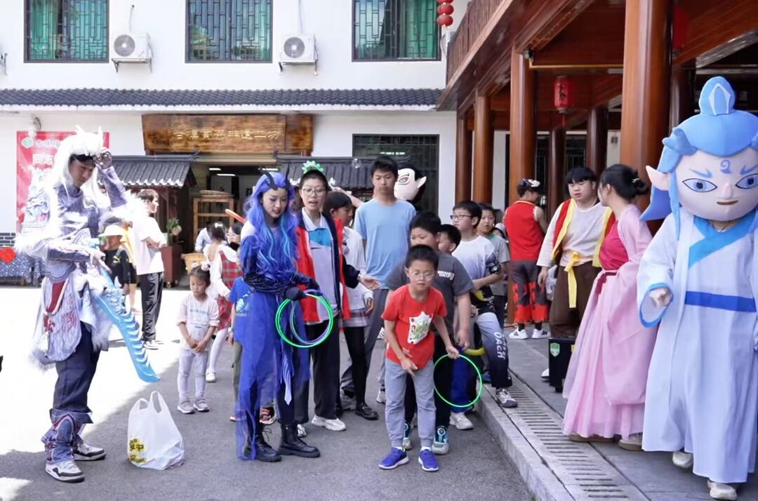 “五一”假期洞口旅游实现双增长