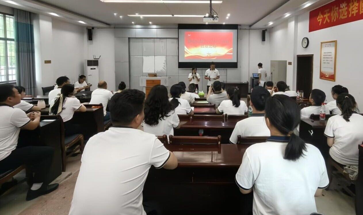唱响红色经典 传承革命精神——县委党校2025年中青班红歌赛举行