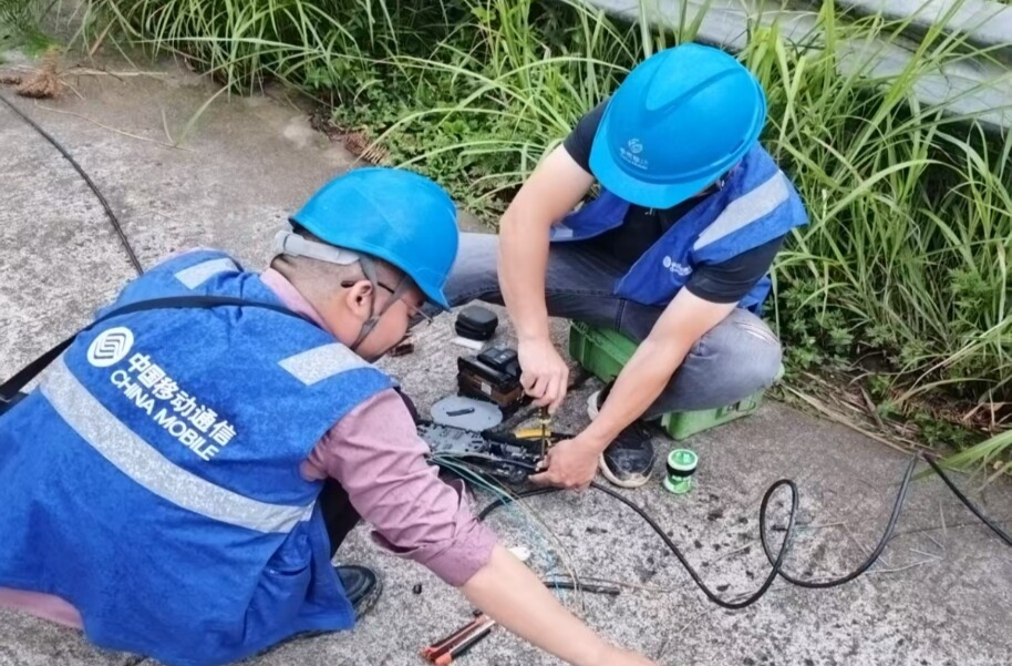 洞口移动公司紧急行动 全力投入抗洪抢险保障通信畅通