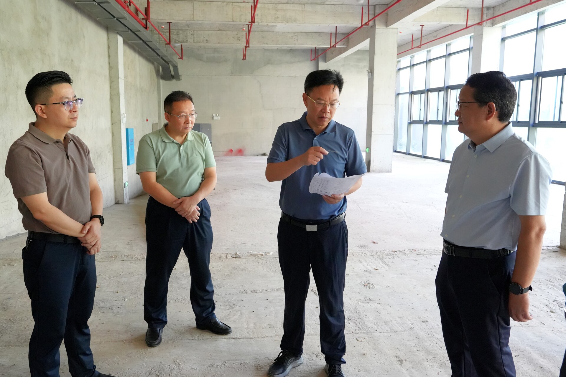 ﻿吴韬调研重点项目建设和灾后重建工作