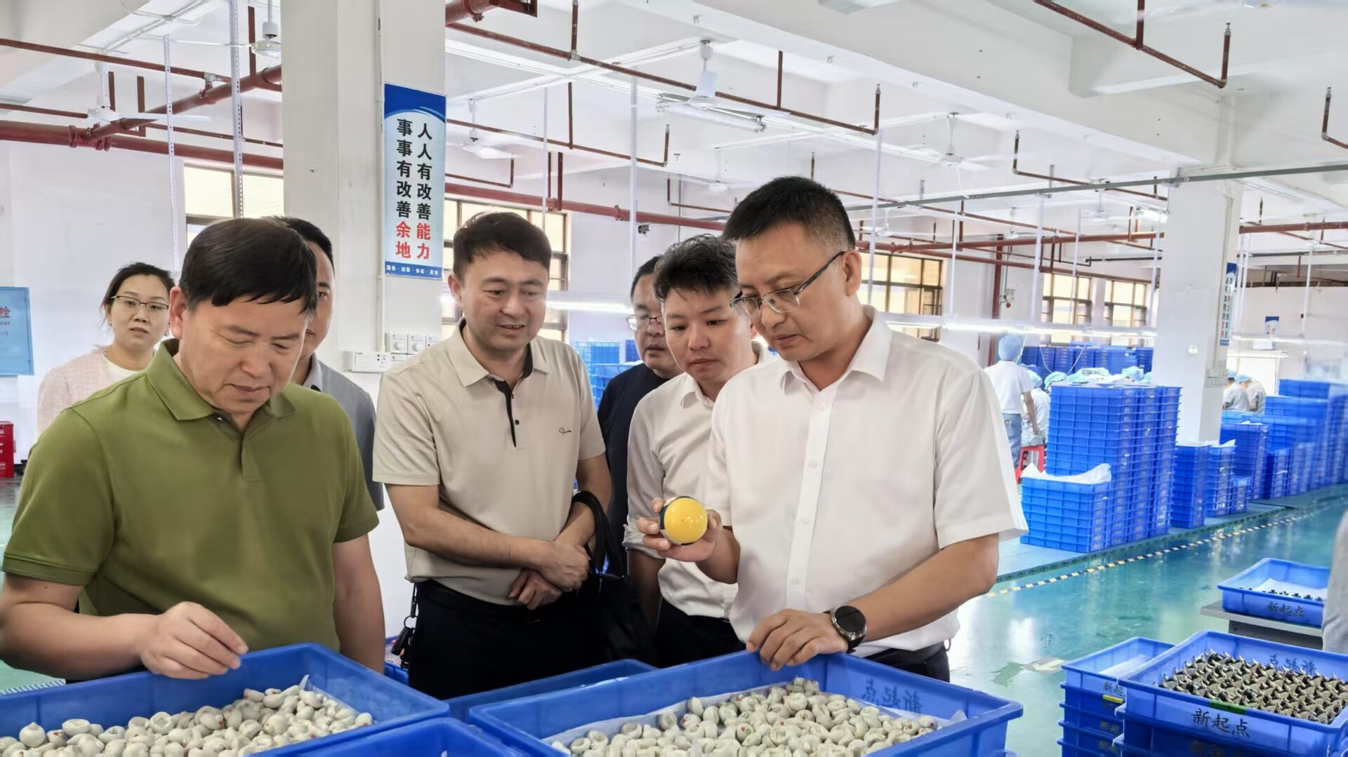 一企一策 排憂解難——洞口縣舉行6月份企業(yè)家日活動