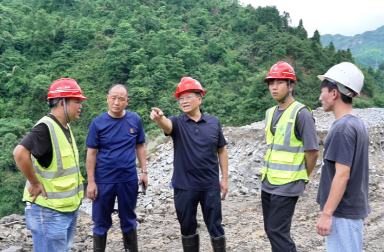 草羅公路綏寧段：快速搶通水毀路段 全力保障道路暢通