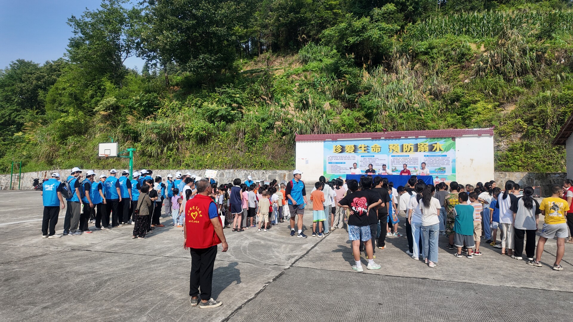 湖南师大实践团在我县开展生命安全教育活动 为乡村儿童筑牢安全防线