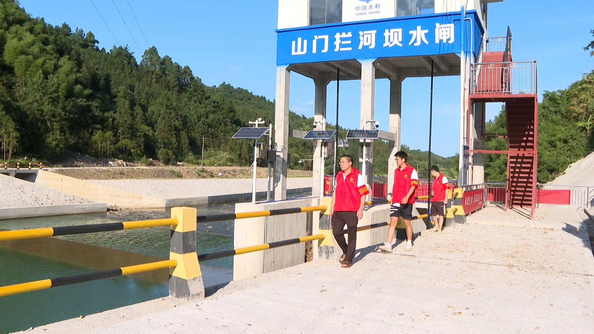 县水利局：强化水域巡查 织密防溺水安全网