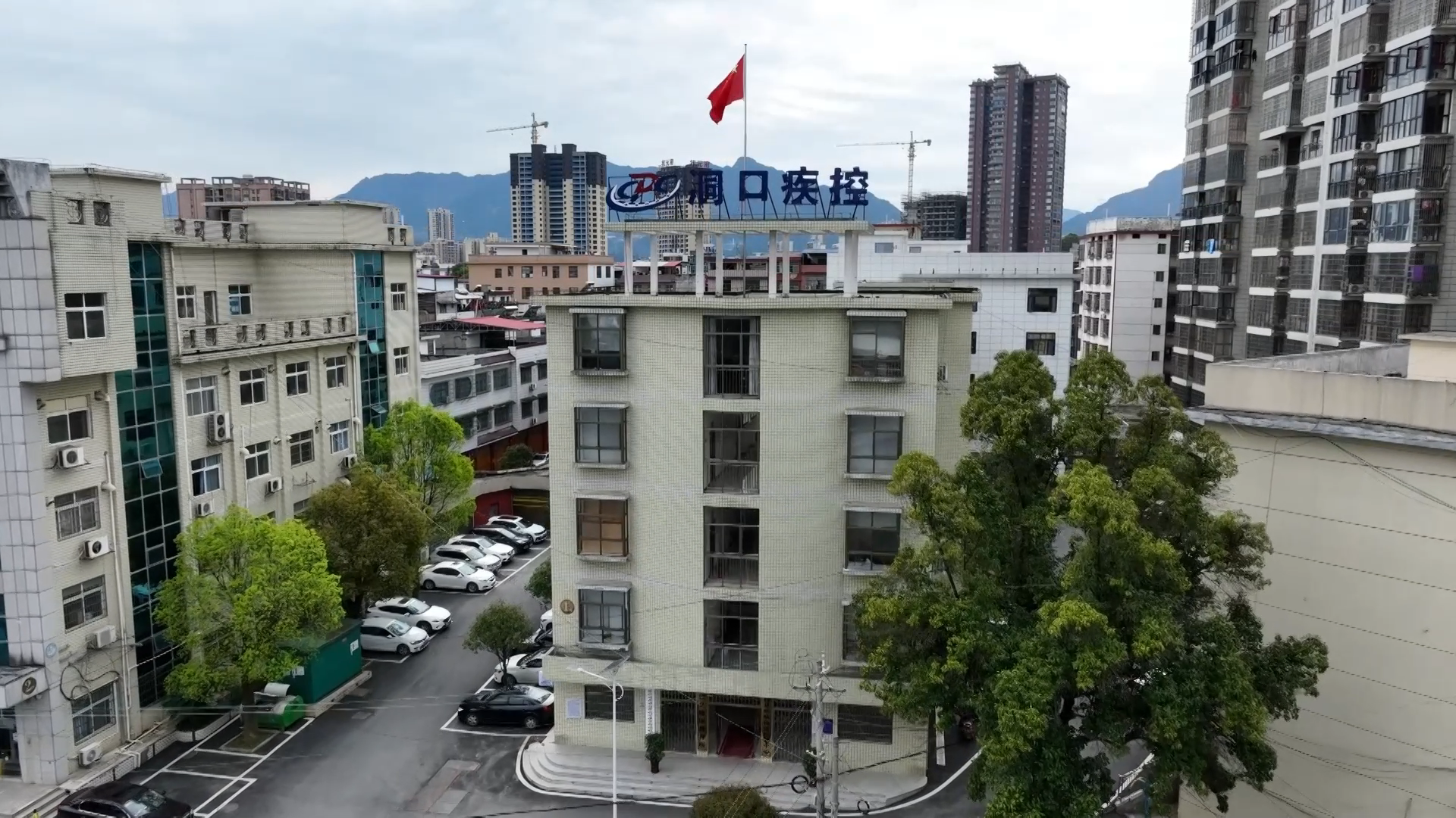 县疾控中心发布提示：预防基孔肯雅热 筑牢安全屏障