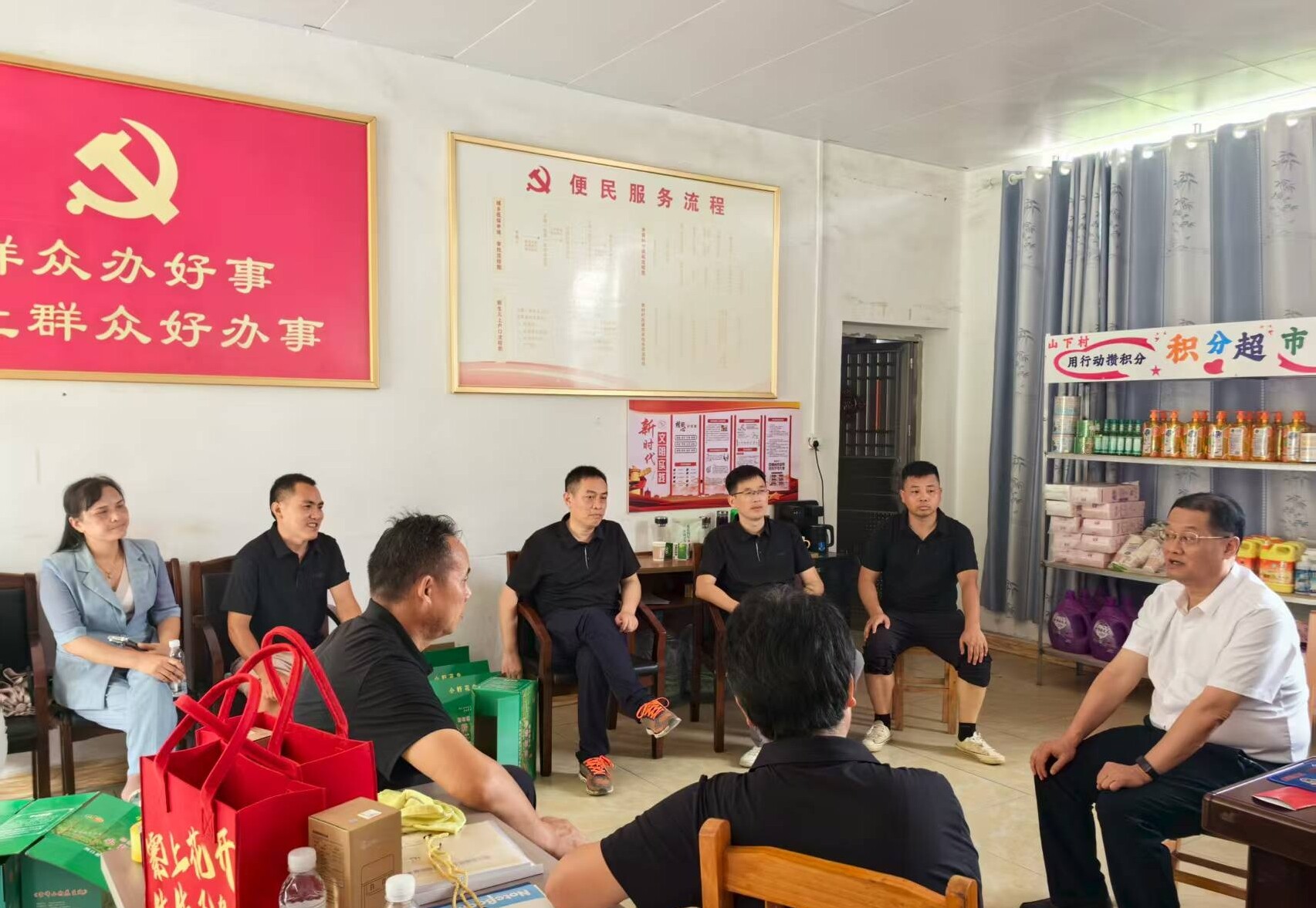 邵阳工业学校到杨林镇开展乡村振兴帮扶活动