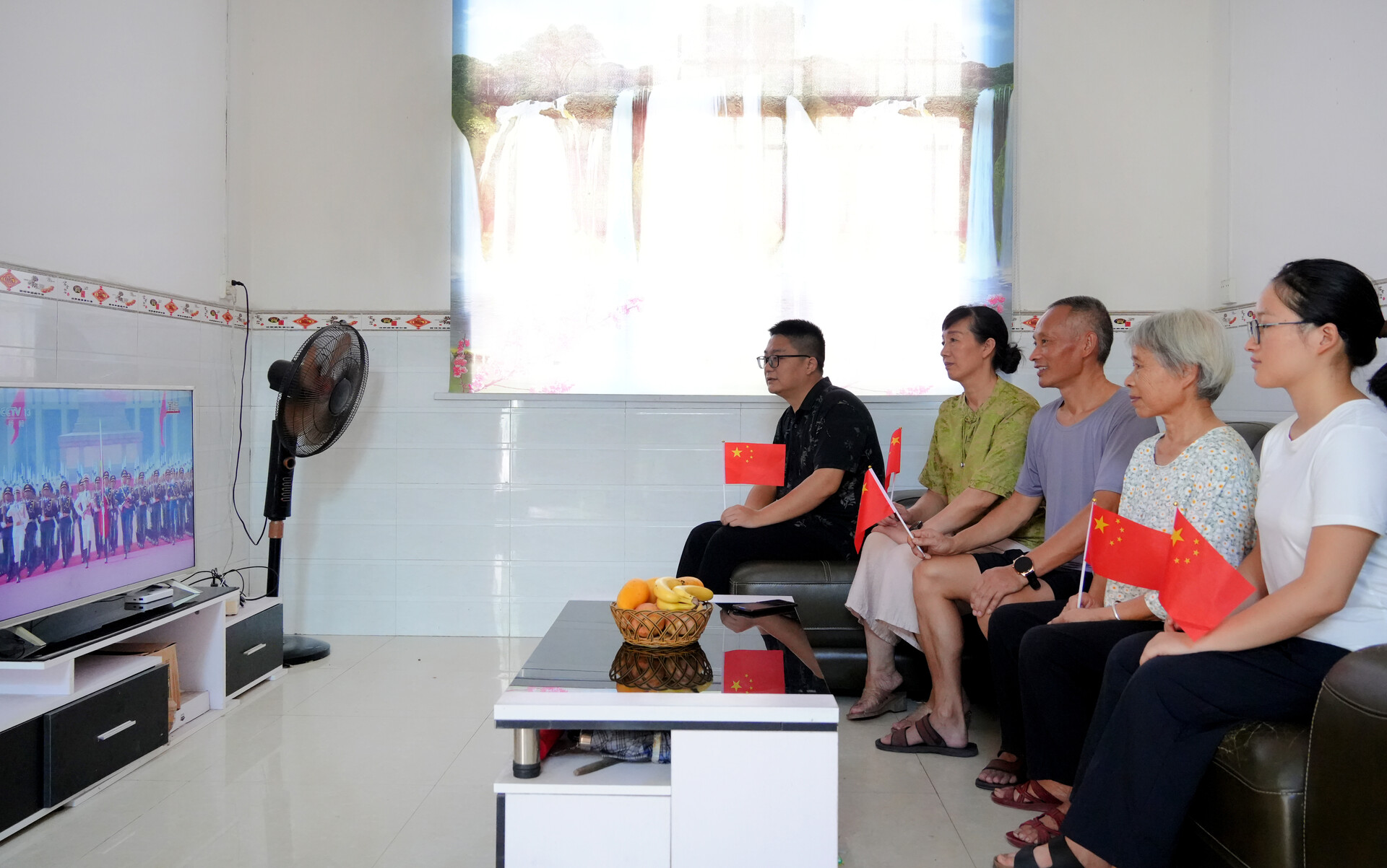 受阅队伍中的洞口面孔 ——高沙镇云峰村李泰权