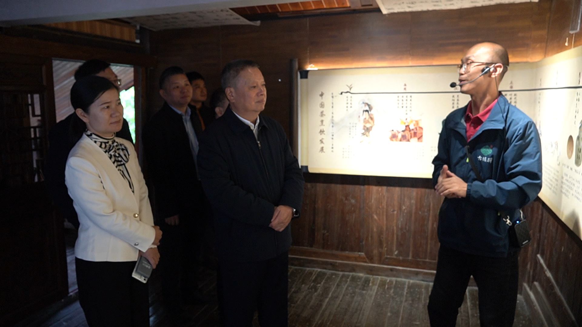 市老科协调研我县老科协“双助力”和科技示范基地创建工作