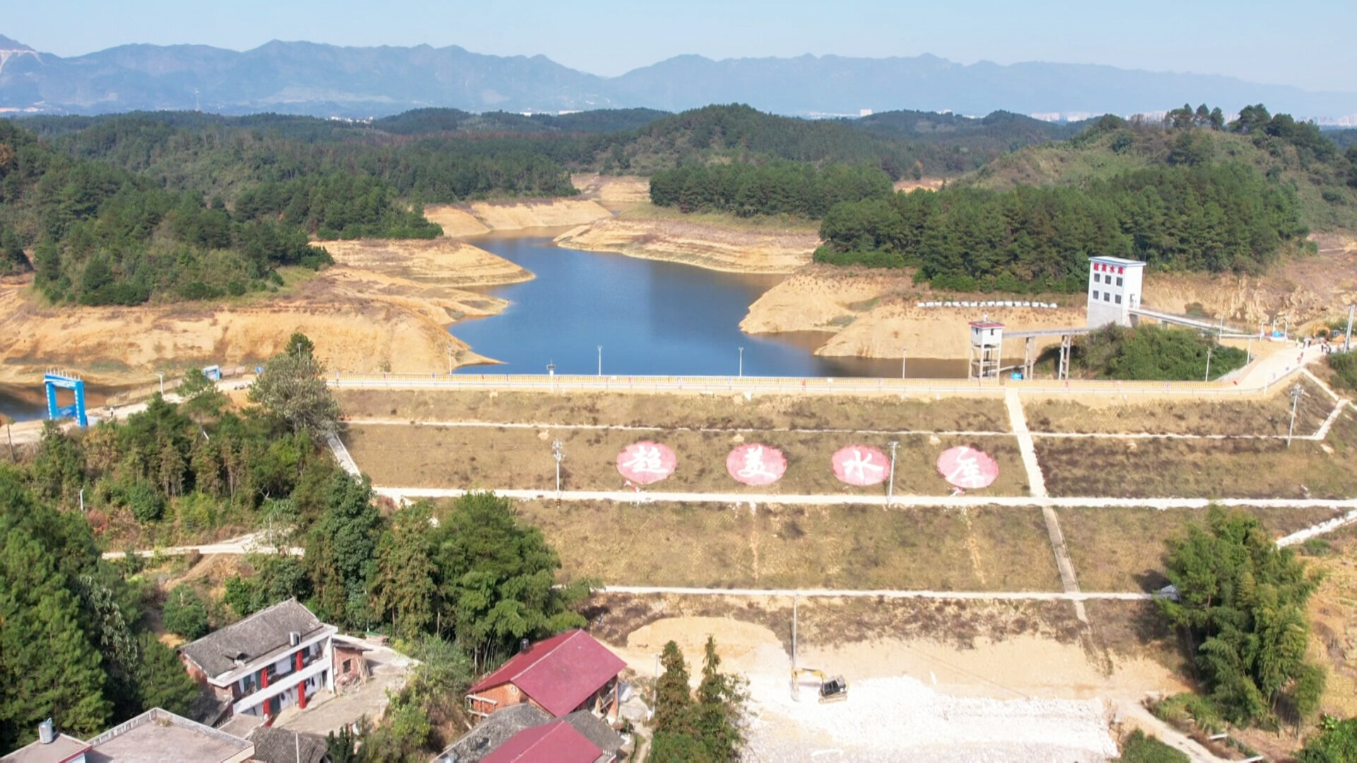 洞口：抢抓“黄金期” 冬修水利按下“快进键”