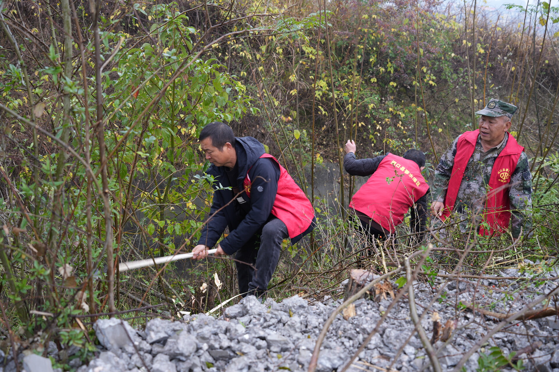 洞口县蓼水灌区：抢抓枯水期“黄金窗口”，筑牢水利工程“安全防线”