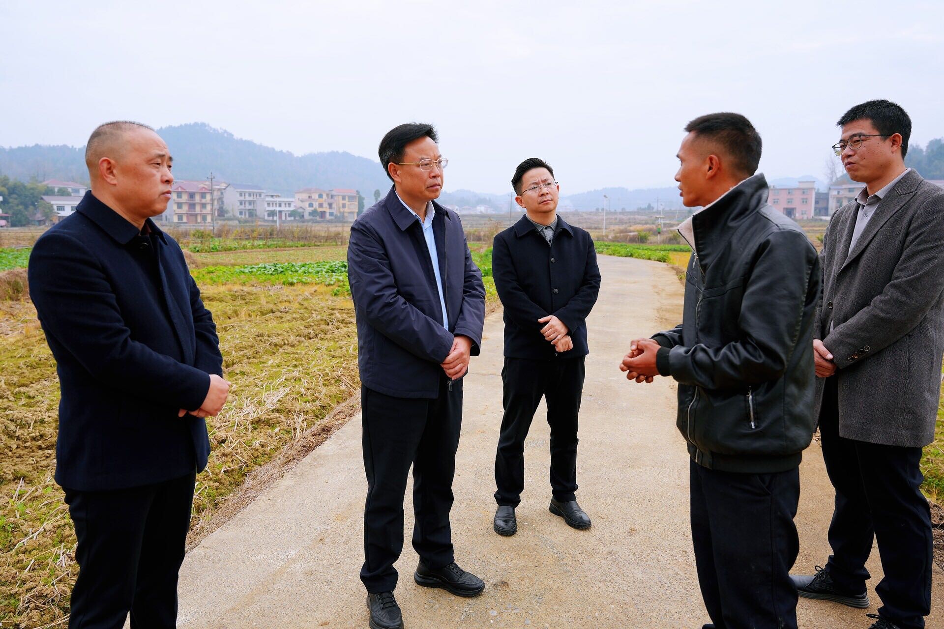 吴韬到黄桥镇、石江镇调研乡村振兴等工作