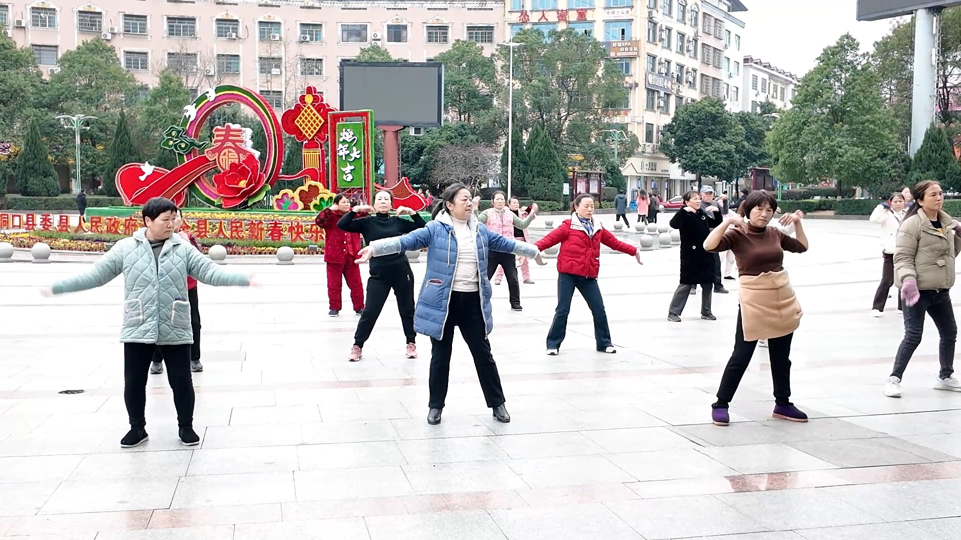 久雨初晴 健身休闲展活力
