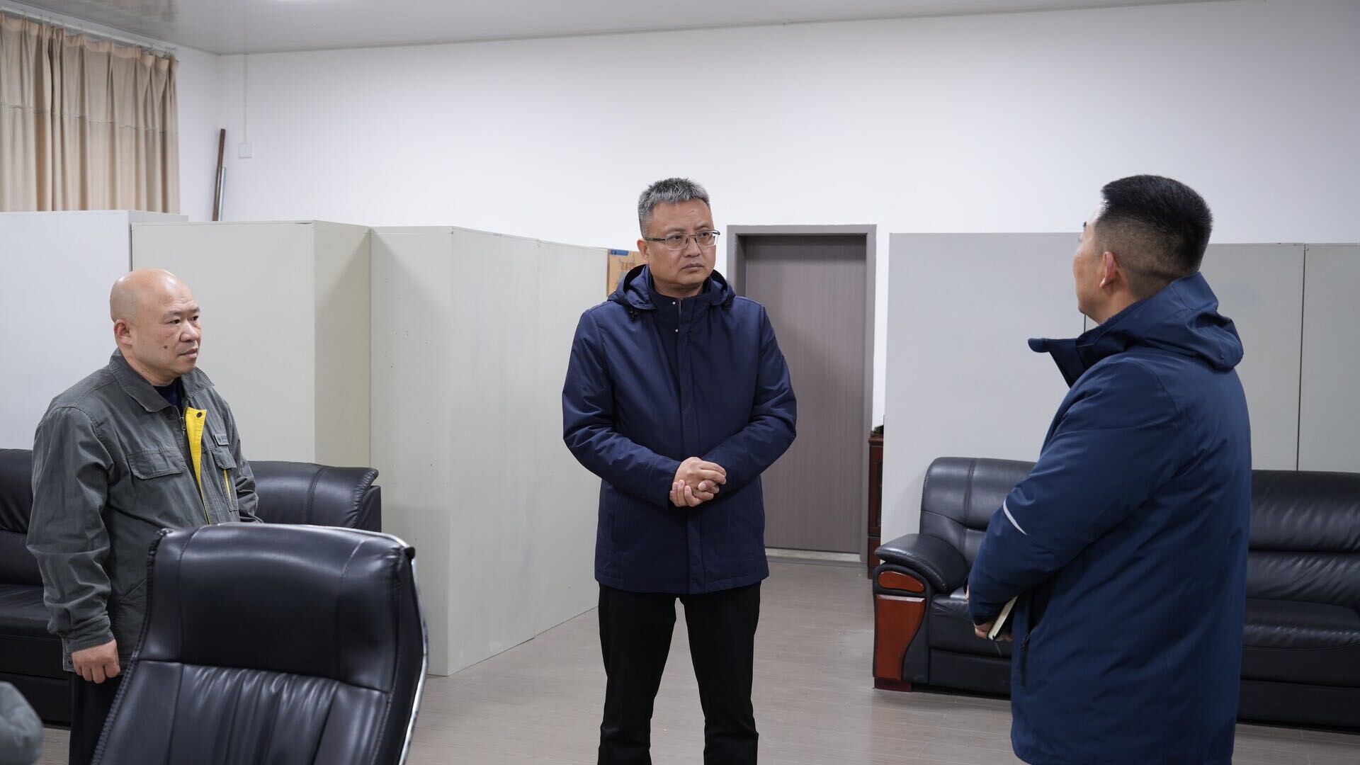 许治国督导低温雨雪冰冻天气防范应对工作