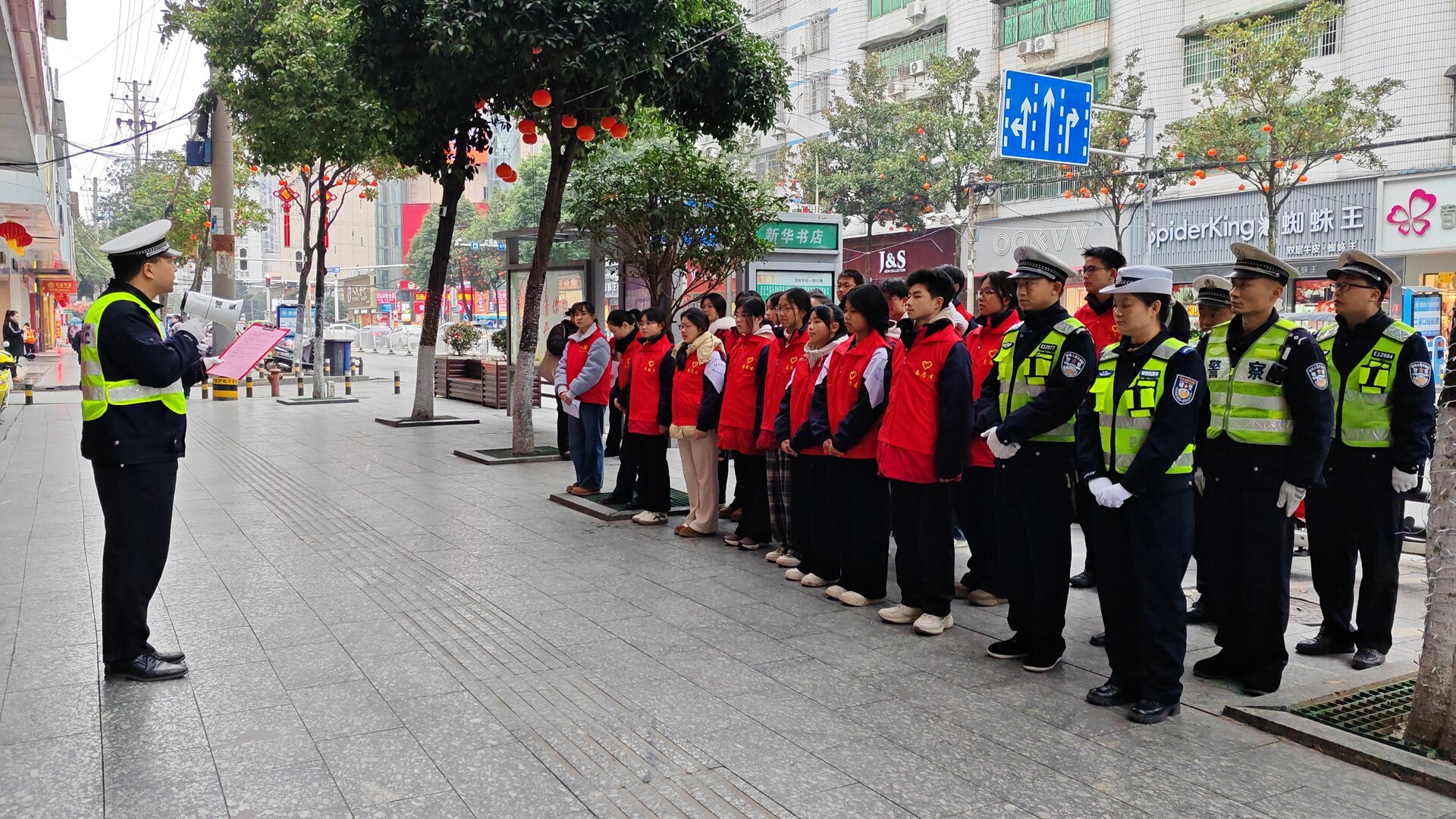 洞口县2026年“暖冬行动·文明出行”志愿服务活动正式启动