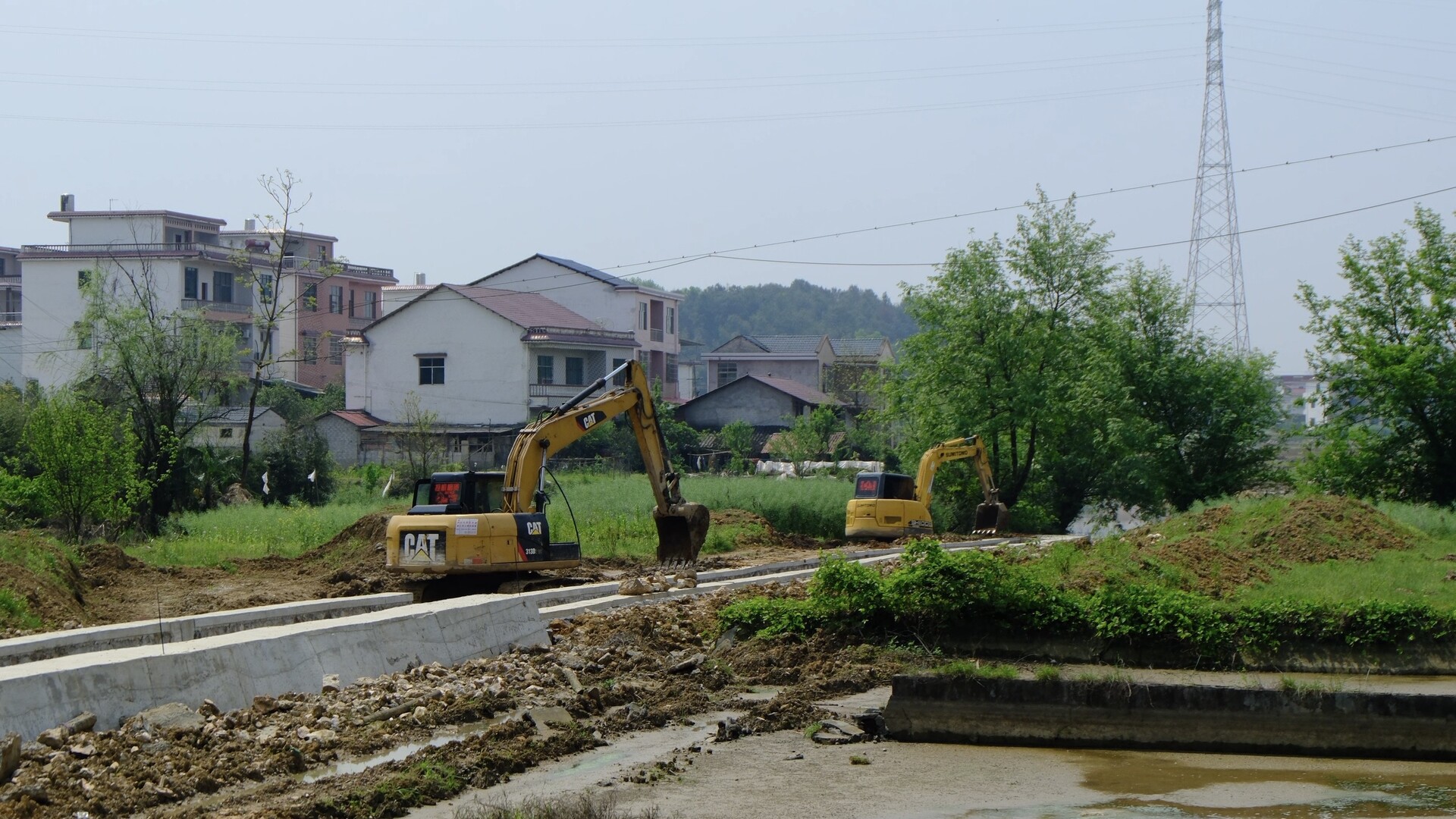 洞口县雪峰街道：高标准农田建设绘"丰景"