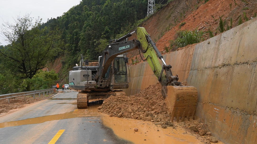 洞口县交通运输系统开展2026年公路防汛抢险保通应急演练(图2)