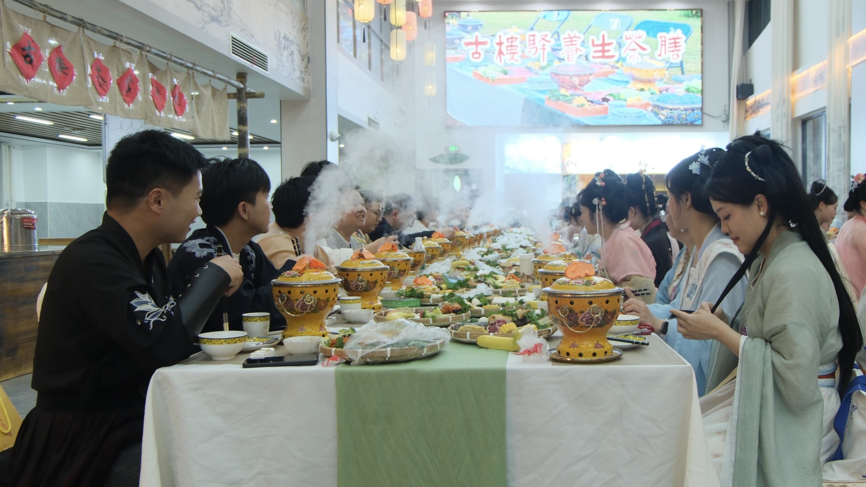青春有约·穿越茶驿｜洞口县举办2026年青年交流联谊活动