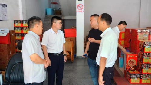 曾宇亮到石江镇督导防汛及安全生产工作