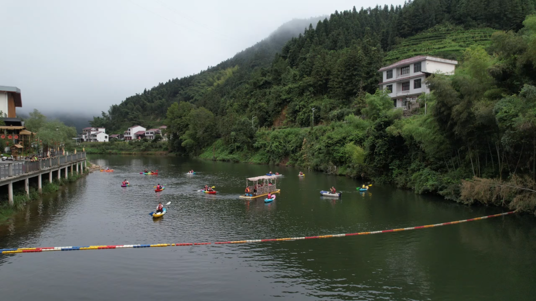 暑期人气旺 古楼驿生态文化旅游区成避暑休闲热门打卡地
