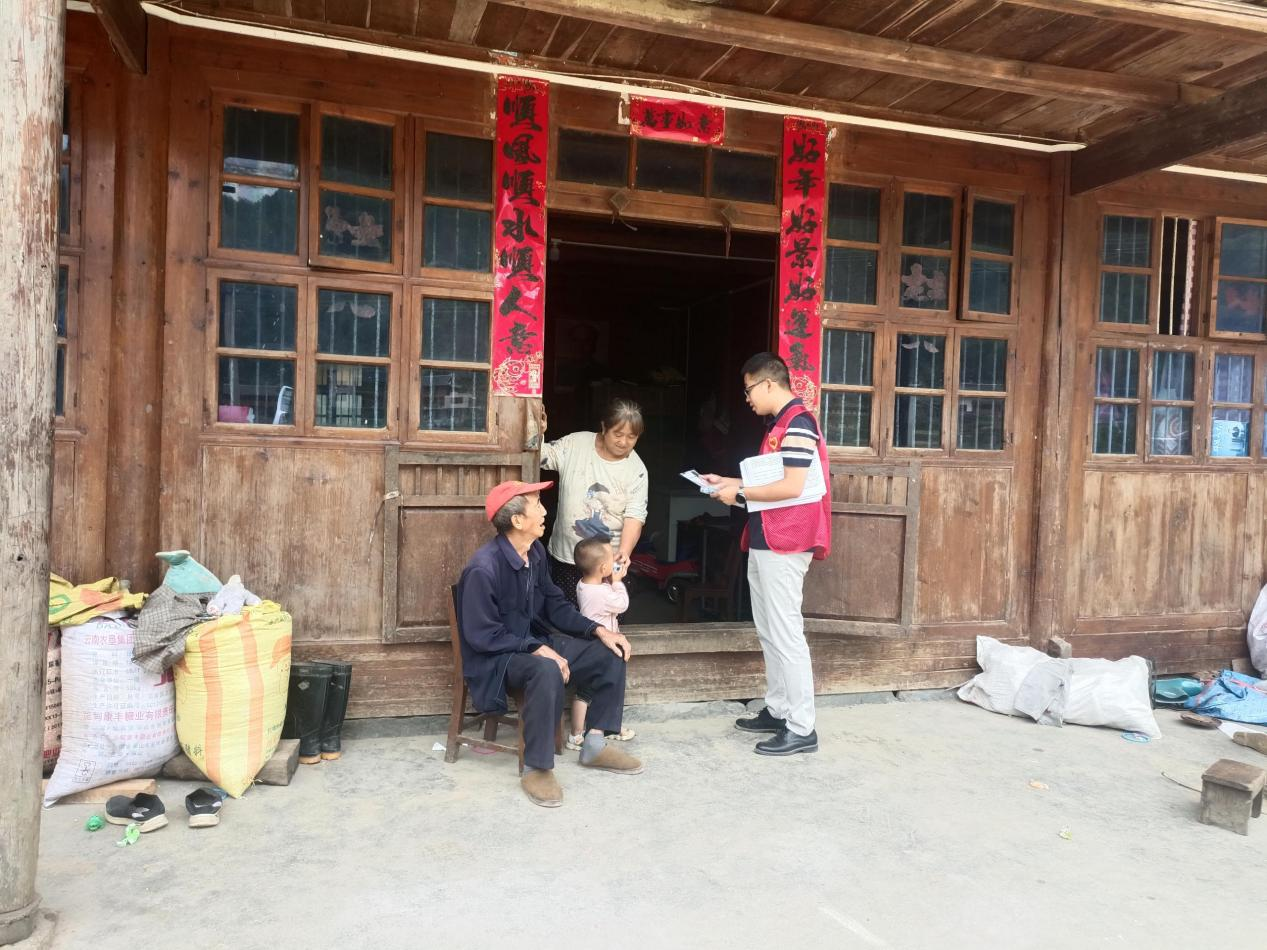 罗溪瑶族乡：开展民情走访 倾听群众呼声