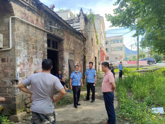 毓兰镇：加快推进自建房安全隐患核实鉴定工作