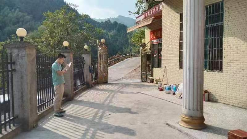 古楼乡扎实开展自建房安全隐患排查整治“回头看”工作