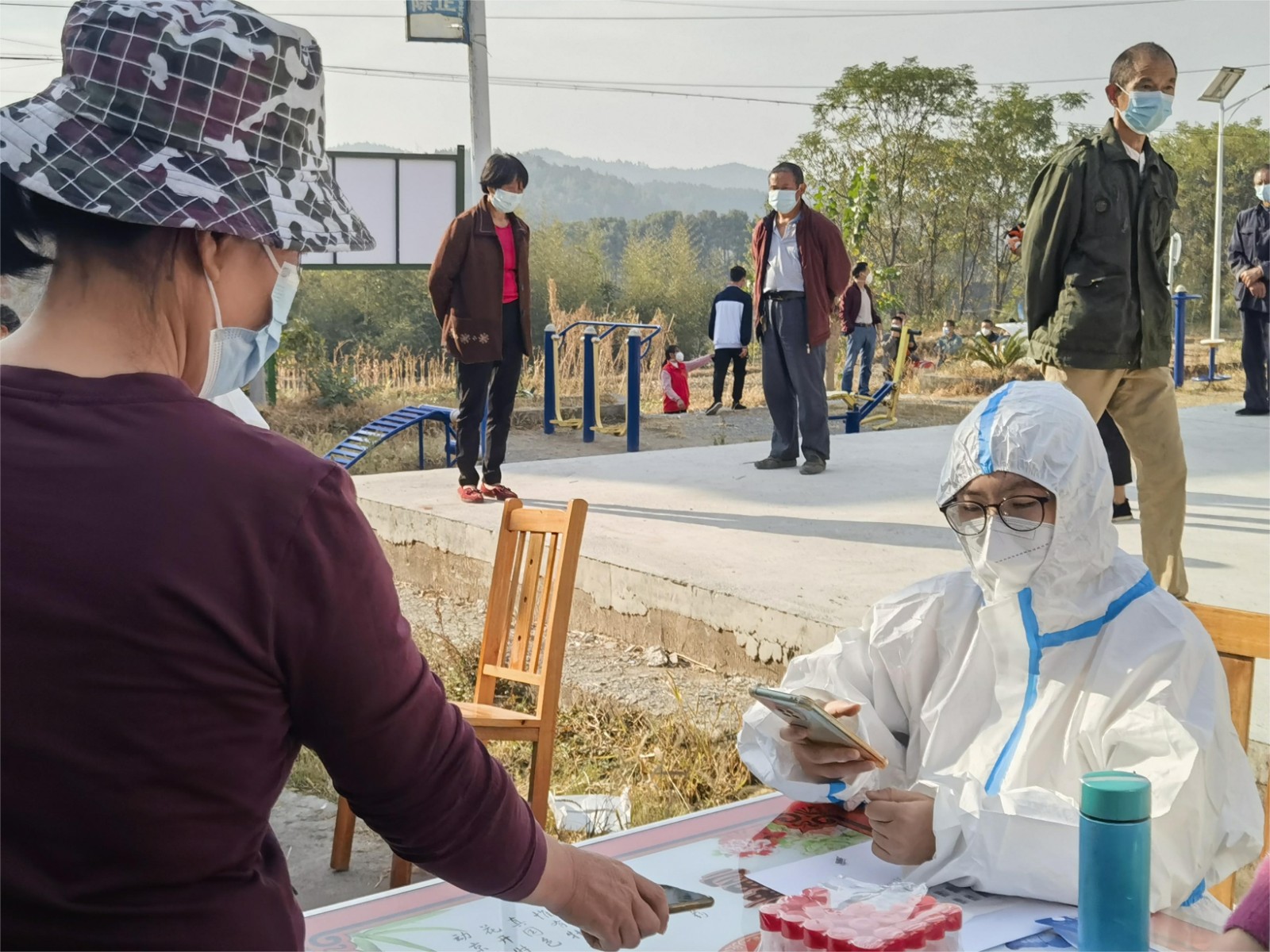 【做温暖的洞口人】小镇大爱——石江镇抗疫纪实